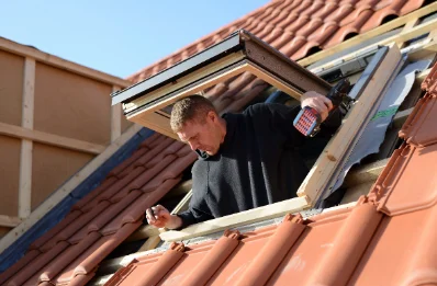 Pose de fenêtres de toit Velux à Scillé